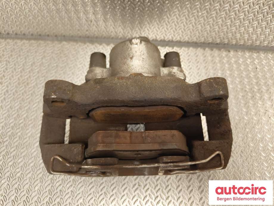 Bremsecaliper høyre foran til VW Caddy 2010-2015 (Type III, Fase 2)  (VOLKSWAGEN|1K0 615 124 E|)