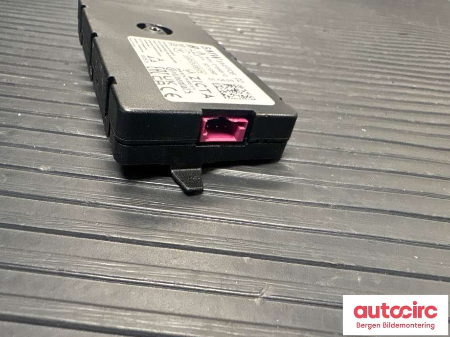 Antenne forsterker til BMW iX 2021-->> (I20) (I20) (BMW|65 20 5 A4F F06|)