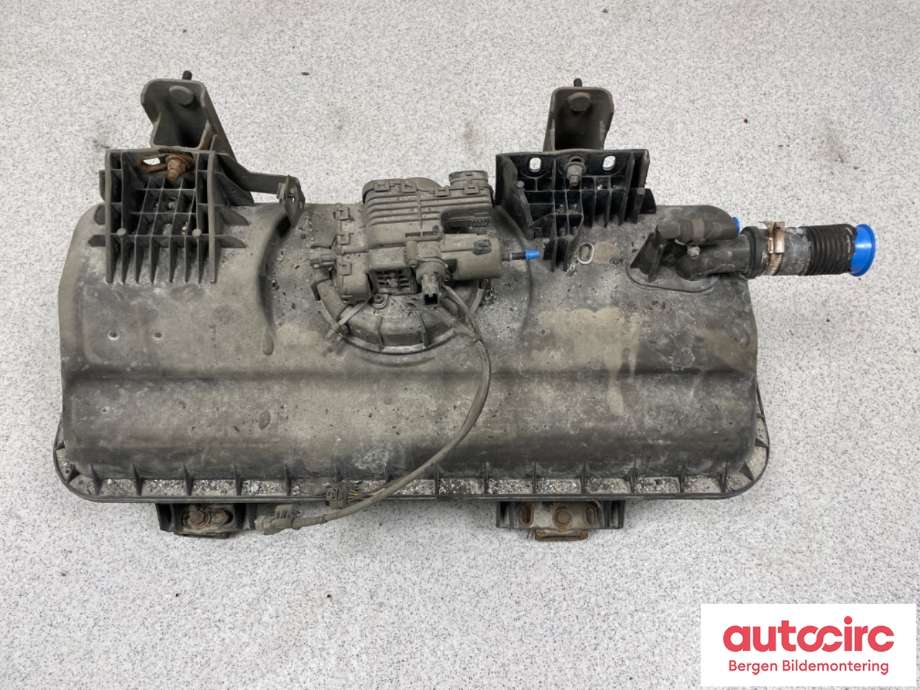 AdBlue tank til Iveco Daily, 2014-->> (Type VI) (IVECO|5801761617)