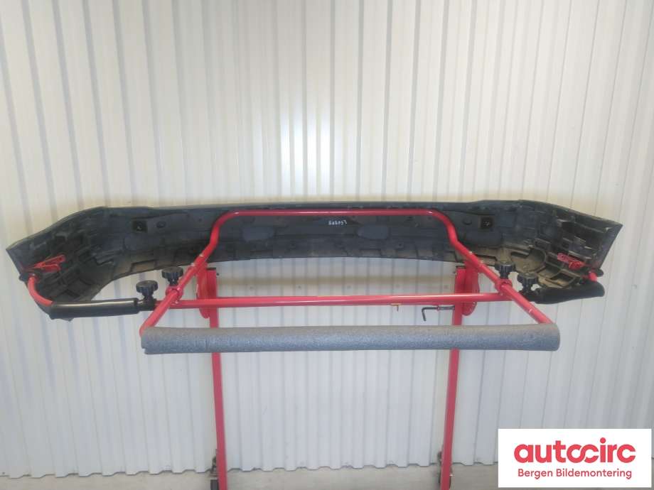 Støtfanger bak til VW Caddy 2010-2015 (Type III, Fase 2)  (VOLKSWAGEN|2K0 807 417 AG|)