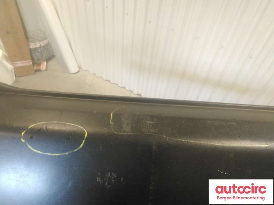 Støtfanger bak til VW Caddy 2010-2015 (Type III, Fase 2)  (VOLKSWAGEN|2K0 807 417 AG|)