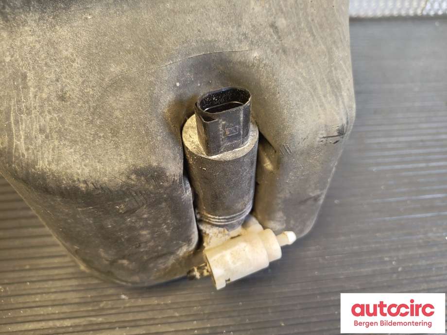 Spylertank til Mercedes Vito 2014-->> (W447) (W447) (MERCEDES|A 000 869 02 00|)