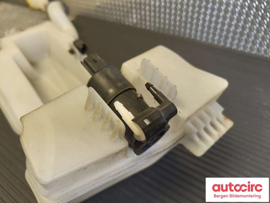 Spylertank til Mercedes Citan 2021-->> (W420) (W420) (MERCEDES|A 420 869 23 00|A 420 869 41 00|)