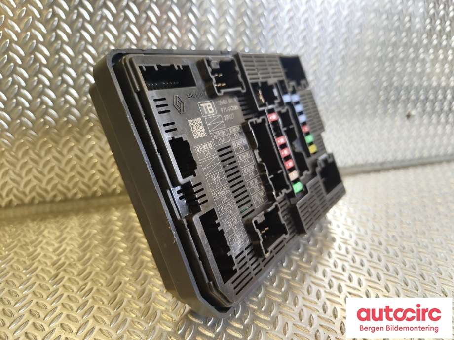 Sikringsboks til Mercedes Citan 2021-->> (W420) (W420) (MERCEDES|A 420 900 09 03|A 420 900 07 13|284B6 6911R)