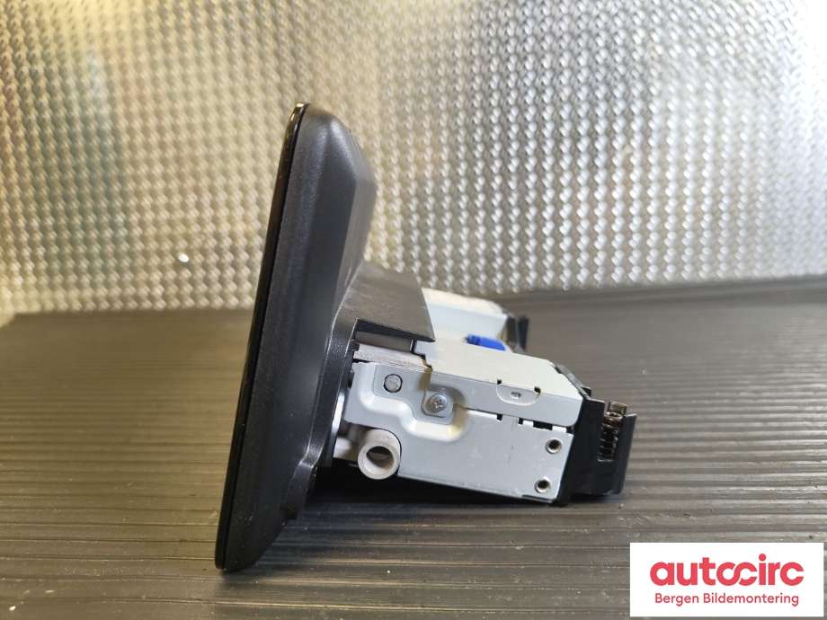 Multimedia display (MCU - Media Controller Unit) til Mercedes Citan 2021-->> (W420) (W420) (MERCEDES|A 253 900 15 05|)