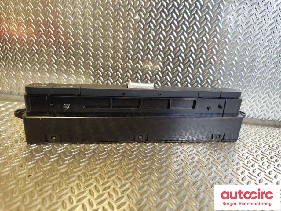 Bilstereo diverse til Mercedes Citan 2021-->> (W420) (W420) (MERCEDES|A 907 900 51 07|)