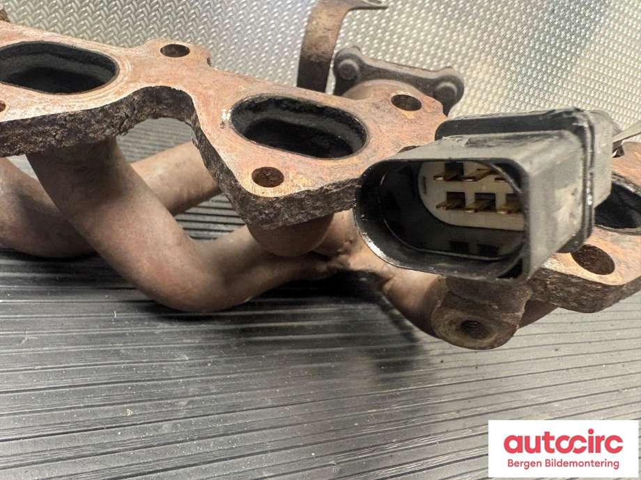Manifold eksos til Audi A2 2000-2005 (AUDI|036 253 052 FX|)