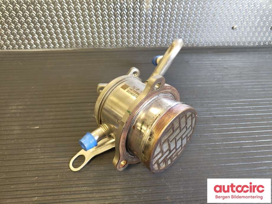 EGR-kjøler til Mercedes Citan 2021-->> (W420) (W420) (MERCEDES|A 608 140 00 75|)