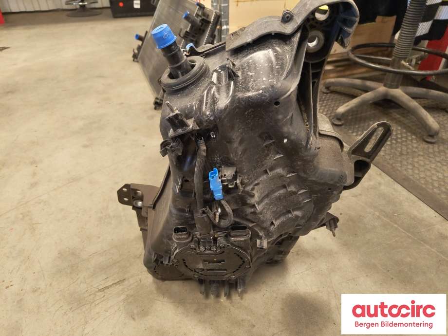 Diverse deler til Mercedes Citan 2021-->> (W420) (W420) (MERCEDES|A 420 470 25 00|)