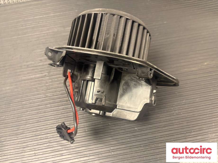 Varmeapparat motor til VW Transporter / Caravelle 2015-2019 (T6) (T6) (VOLKSWAGEN|7E0 819 021 A|7H0 819 021 A|)