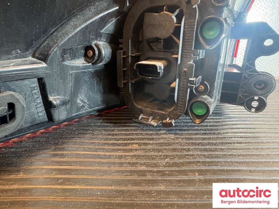 Baklykt høyre til Renault Clio 2012-2016 (Type IV, Fase 1) (RENAULT|265507408R|)
