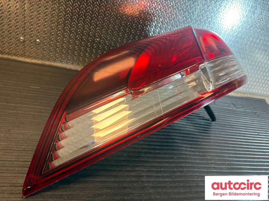 Baklykt venstre til Renault Clio 2012-2016 (Type IV, Fase 1) (RENAULT|265551445R|)