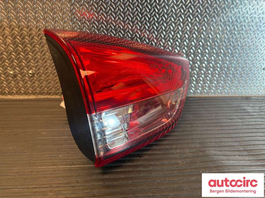 Baklykt venstre indre til Renault Clio 2012-2016 (Type IV, Fase 1)  (RENAULT|265559118R|)