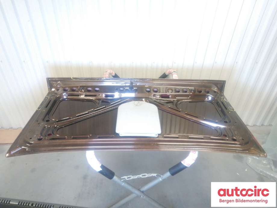 Bakluke sedan til BMW 3-Serie 1983-1993 (E30) (E30) (BMW|41 62 1 959 609|)