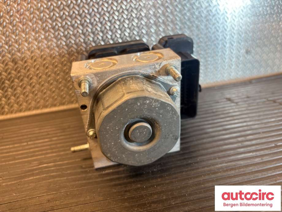 ABS sentral til Renault Clio 2012-2016 (Type IV, Fase 1)  (RENAULT|476606853R|)