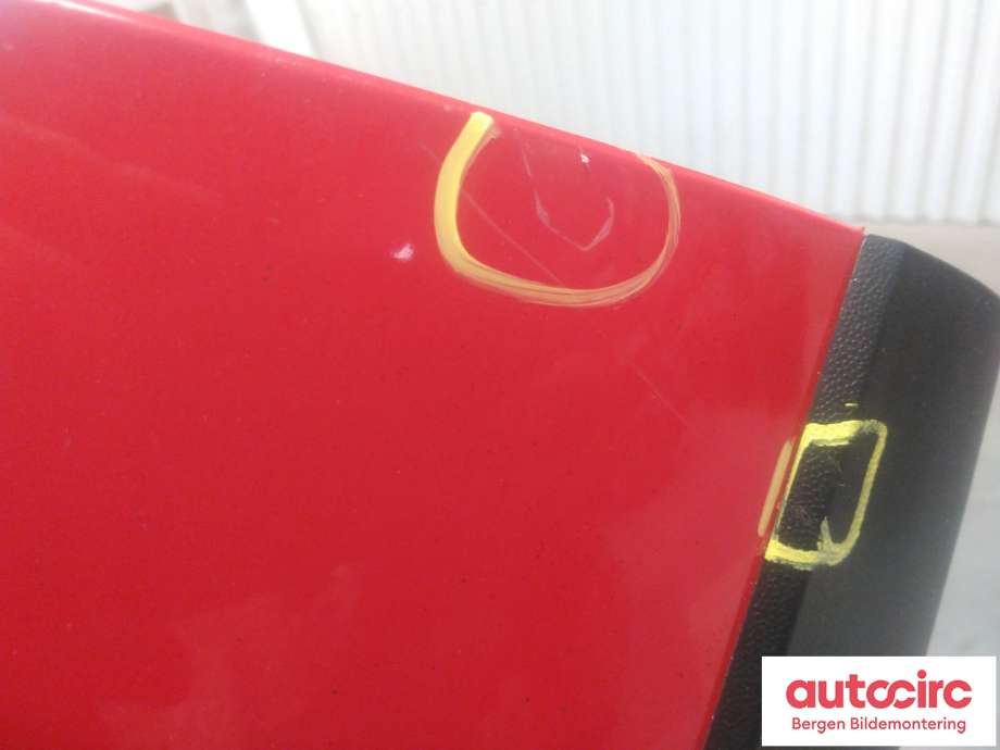 Støtfanger bak til VW E-Up 2013-2019  (VOLKSWAGEN|1S6 807 421 J|)