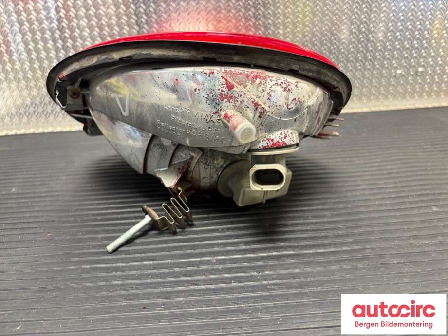 Baklykt venstre til VW Beetle 1998-2010 (Type I)  (VOLKSWAGEN|1C0 945 171 D|)