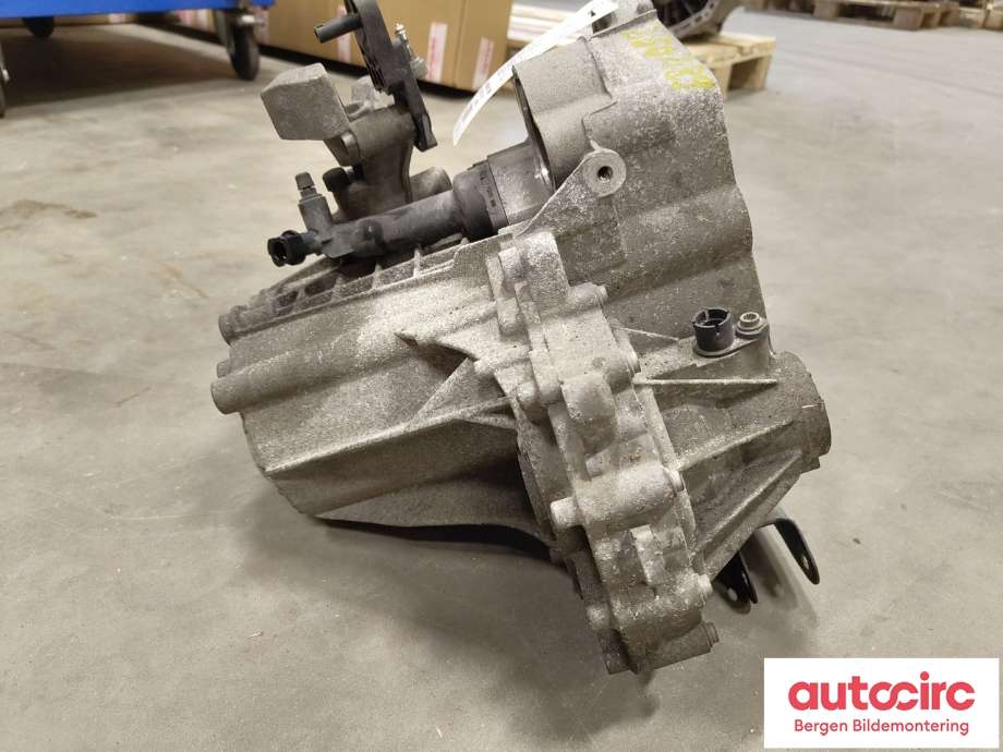 Girkasse manuell til VW E-Up 2013-2019  (VOLKSWAGEN|0CF 300 044 FX|0CF 300 044 H|)