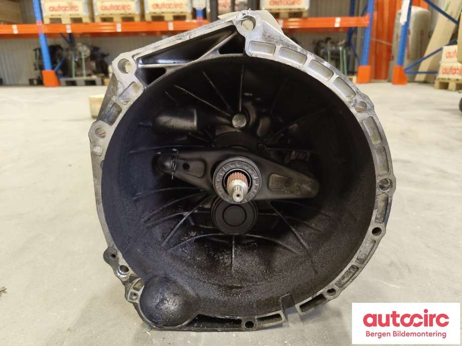 Girkasse manuell 6-trinn til BMW 3-Serie 2005-2011 (E90/E91/E92/E93) (E90/E91/E92/E93) (BMW|23 00 8 687 390|23 00 7 596 822|GS6-37DZ - TJAA)