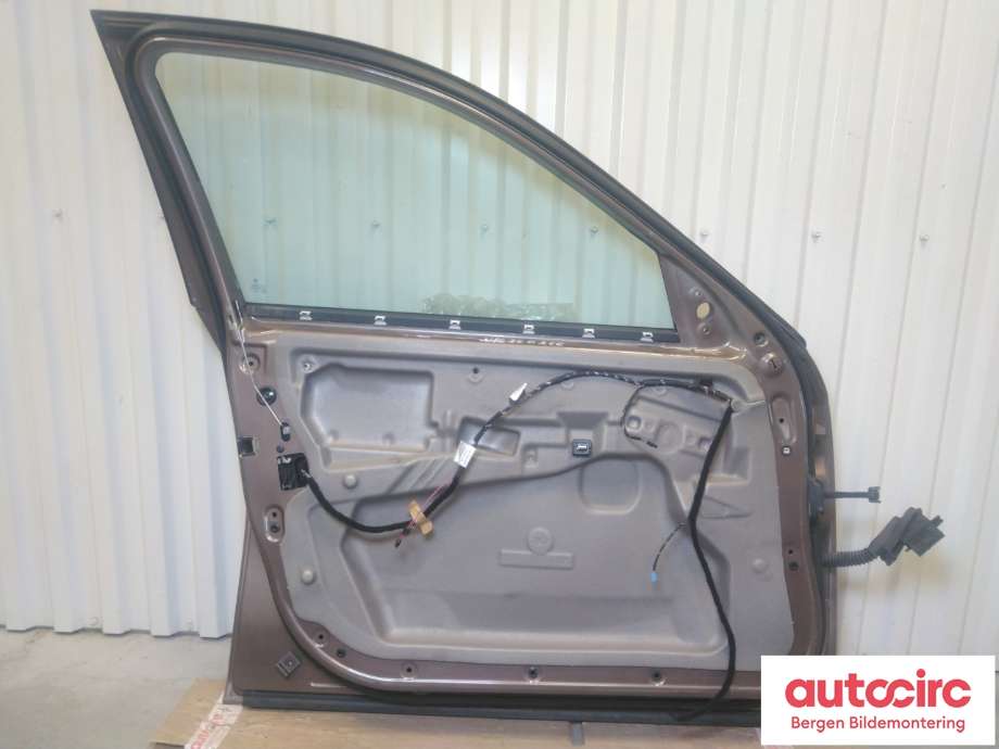 Dør venstre foran til BMW 5-Serie 2003-2010 (E60/E61) (E60/E61) (BMW|41 51 5 A2A 3A5|)