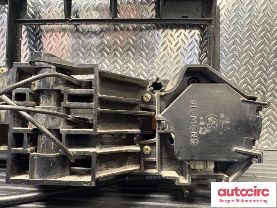 Varmeapparat betjening til BMW 3-Serie 1983-1993 (E30) (E30) (BMW|64 11 1 385 879|64 11 1 370 963|61 31 1 381 201)