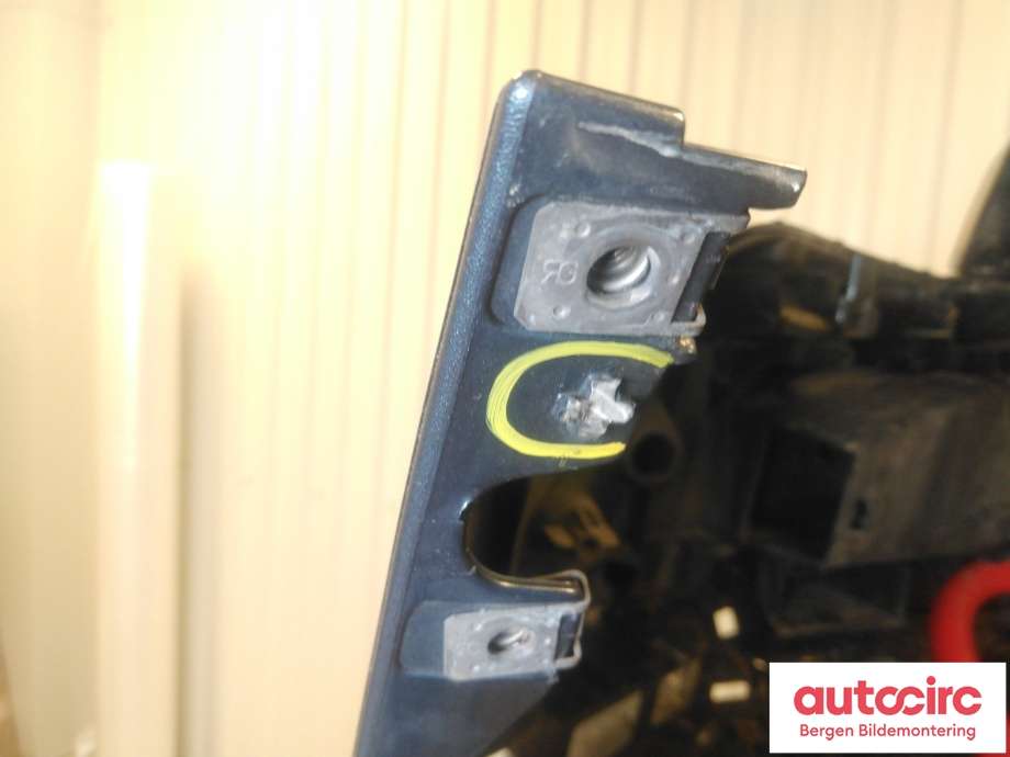 Støtfanger foran til Citroën Berlingo 2015-2019 (Type II, Fase 2)  (CITROEN|16 135 637 80|)