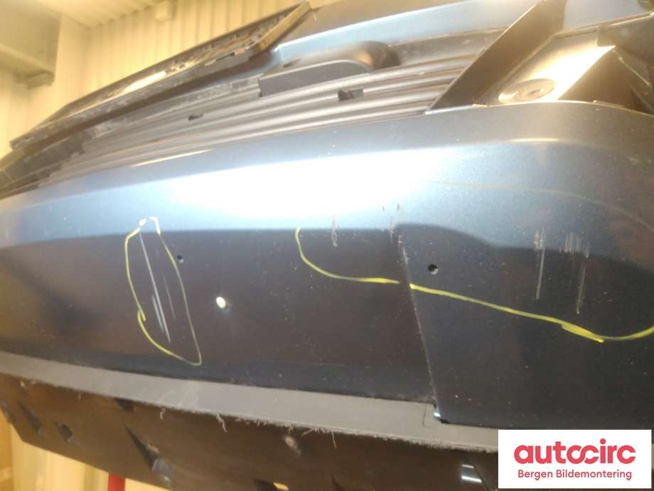 Støtfanger foran til Citroën Berlingo 2015-2019 (Type II, Fase 2)  (CITROEN|16 135 637 80|)