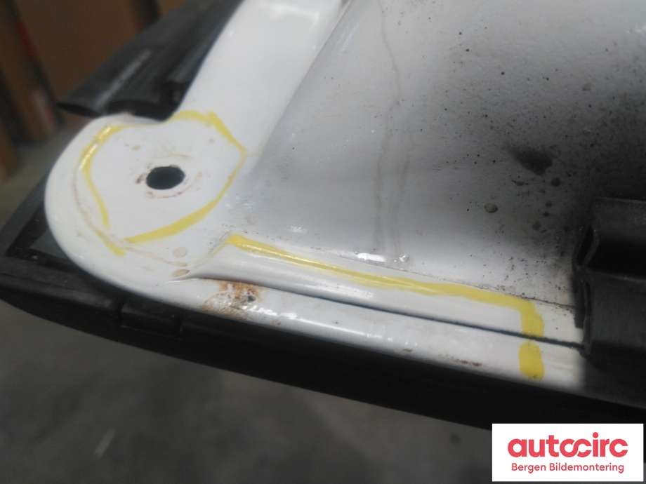 Dør høyre 2dørs til VW Scirocco 2008-2013 (VOLKSWAGEN|1K8 831 056 F|1K8 831 056 K|)