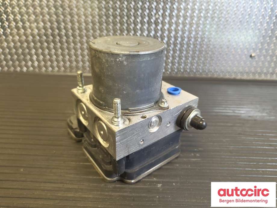 ABS sentral til Škoda Fabia 2014-2021 (Type III)  (SKODA|6C0 614 517 Q|)