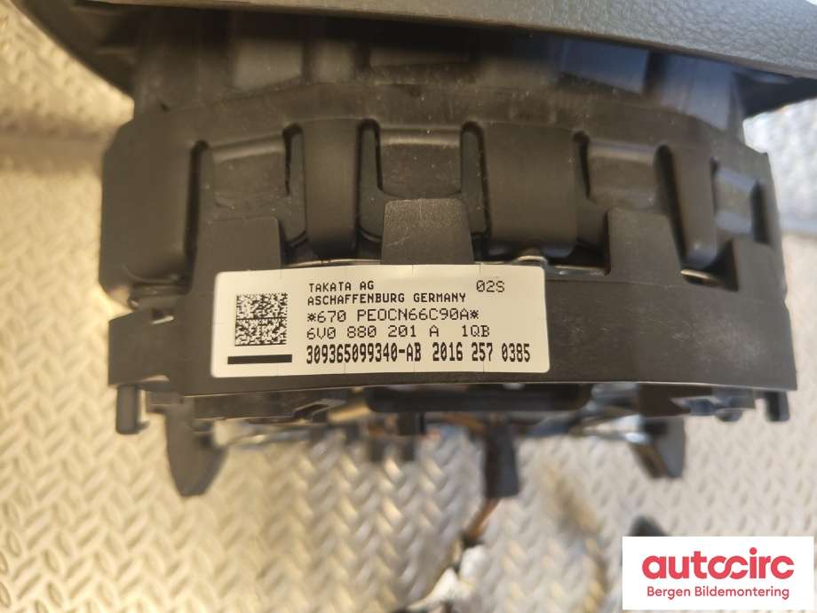 Airbag rattpute til Škoda Fabia 2014-2021 (Type III) (SKODA|6V0 880 201 A|)