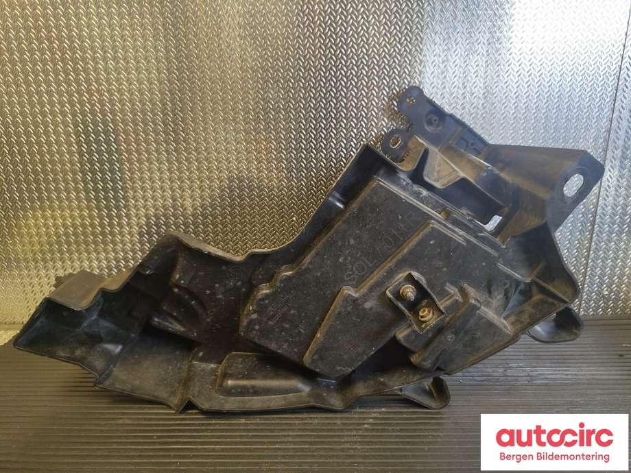 Frontlyktehus til Renault Fluence Z.E 2011-2014  (RENAULT|622230011R|)