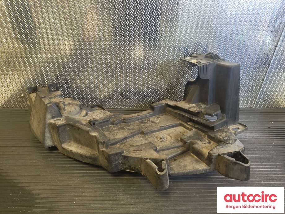 Frontlyktehus til Renault Fluence Z.E, 2011-2014  (RENAULT|622220012R)
