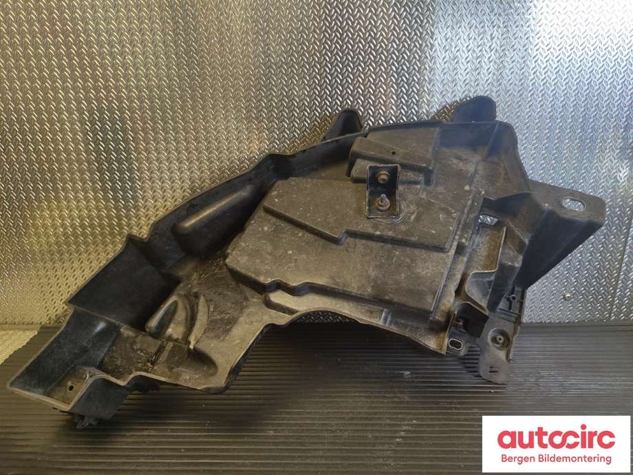 Frontlyktehus til Renault Fluence Z.E 2011-2014  (RENAULT|622220012R|)