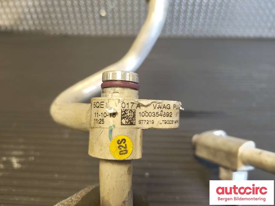 Aircondition rør til VW e-Golf 2017-2020 (Fase 2)  (VOLKSWAGEN|5QE 816 017 B||5QE 816 017 A)