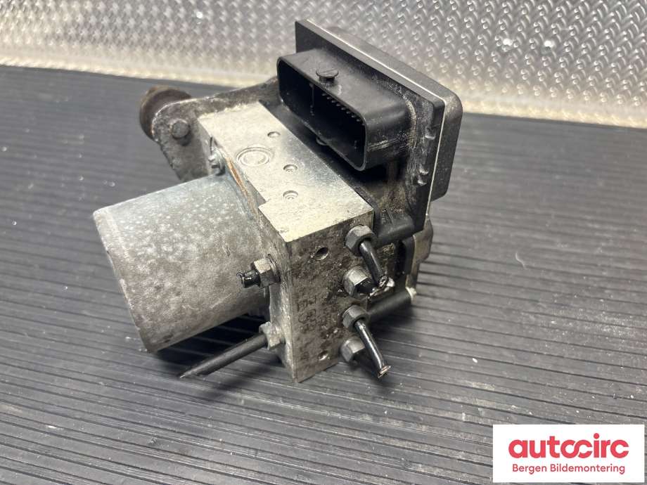 ABS sentral til Audi Q5 2008-2012 (Type I, Fase 1)  (AUDI|8R0 614 517 AH|8R0 614 517 T|)