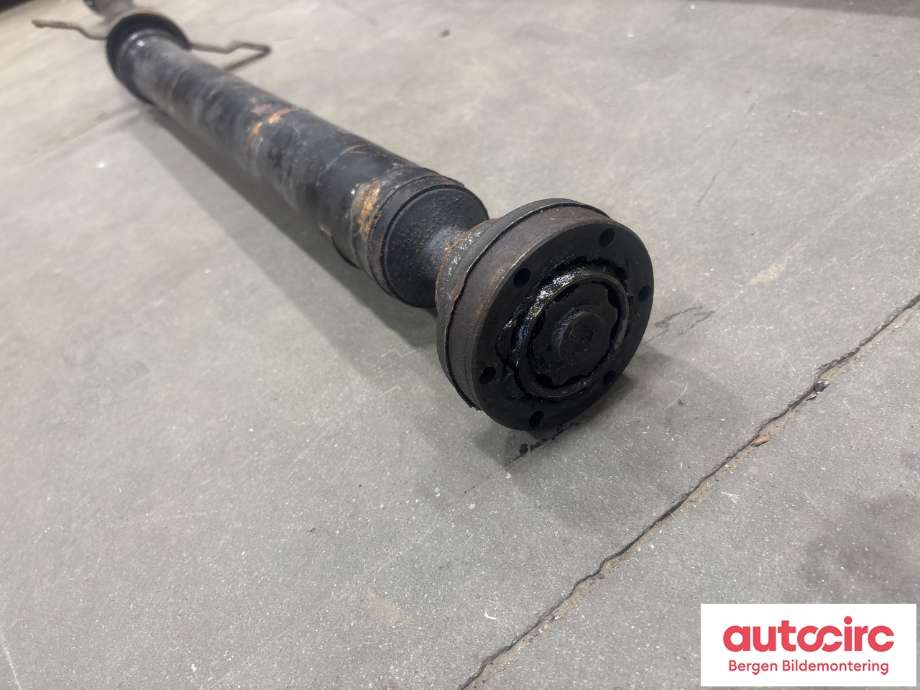 Mellomaksel til Audi Q5 2008-2012 (Type I, Fase 1)  (AUDI|8R0 521 101|)