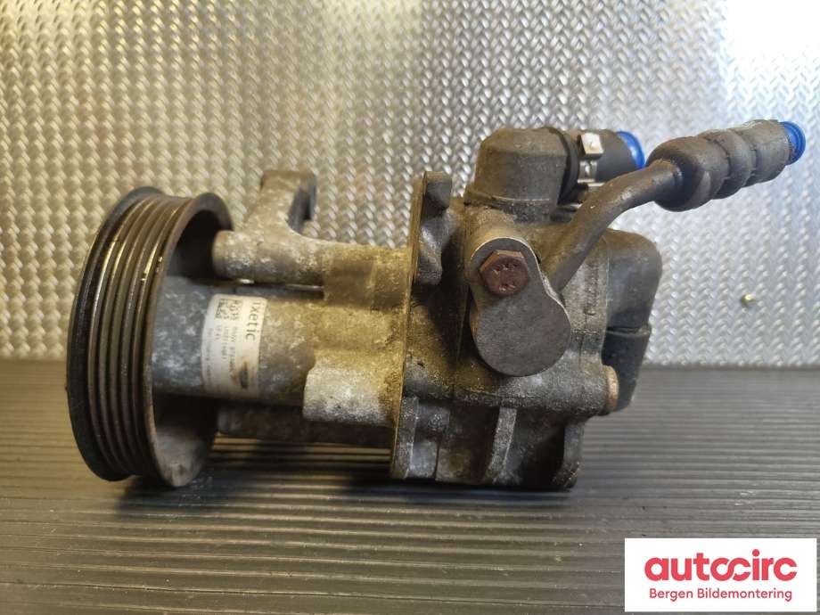Servo pumpe mekanisk til BMW X5 2007-2013 (E70) (E70) (BMW|32 41 6 796 461|)
