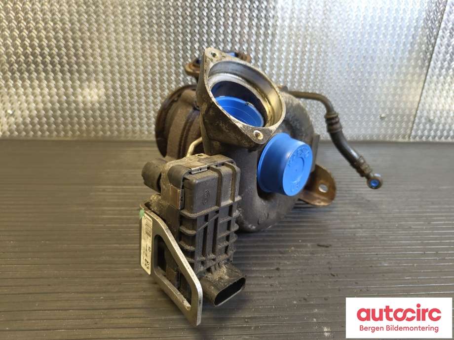 Turbo til BMW X5 2007-2013 (E70) (E70) (BMW|11 65 7 796 314|)