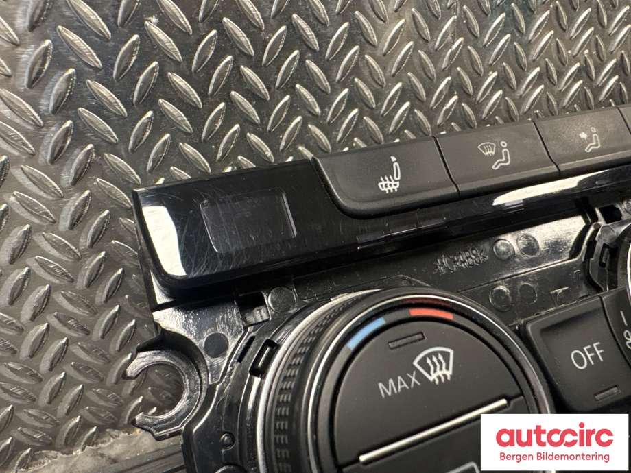 Varmeapparat betjening til VW e-Golf 2017-2020 (Fase 2)  (VOLKSWAGEN|5GE 907 044 AN|)