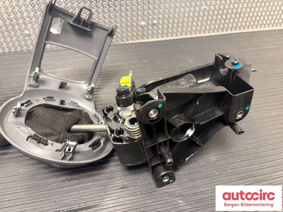 Girstang manuell til Peugeot Partner 2015-2019 (Type II, Fase 2)  (PEUGEOT|2400 KF|)