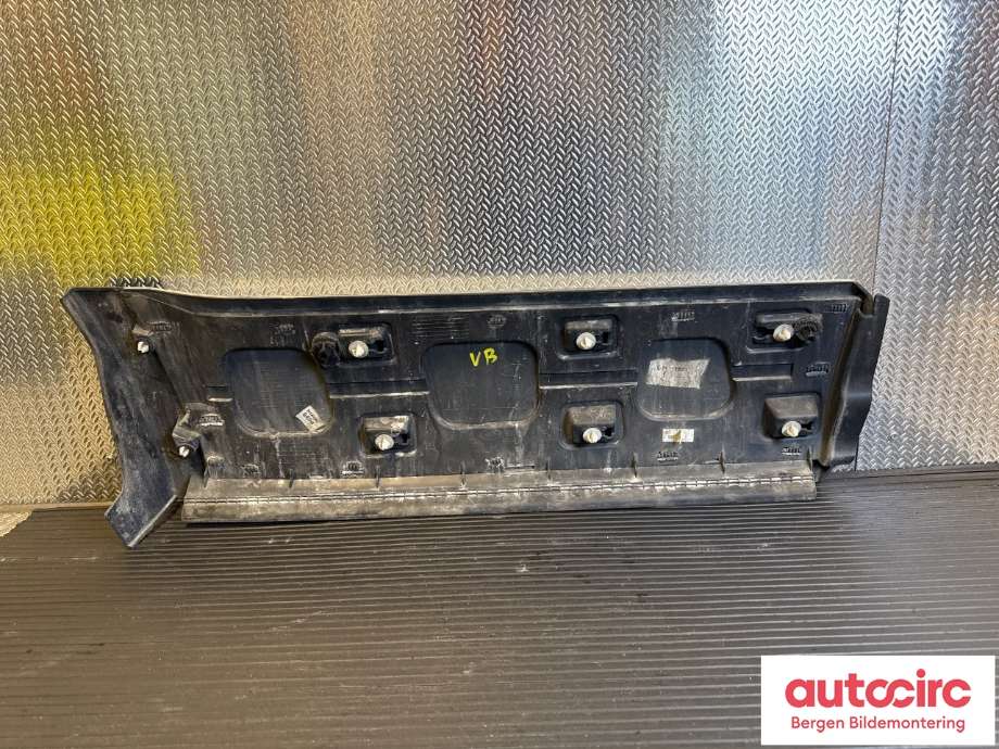Diverse deler til Land Rover Range Rover, Evoque 2011-2019 (Type I)  (LAND-ROVER|BJ3M274A49BG8LML|LR044671|)