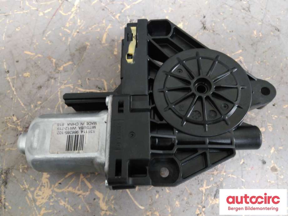 Ruteheis venstre til Volvo XC60 2014-2017 (Type I, Fase 2)  (VOLVO|31253061||977426)