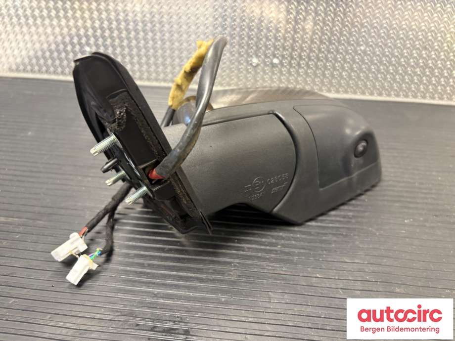 Speil venstre til Nissan Leaf 2011-2017 (Type I)  (NISSAN|963023NL3B|)
