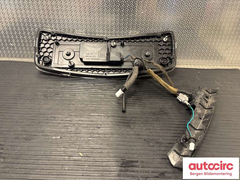 Spoiler bakluke til Nissan Leaf 2011-2017 (Type I)  (NISSAN|296E0-3NF0A|)