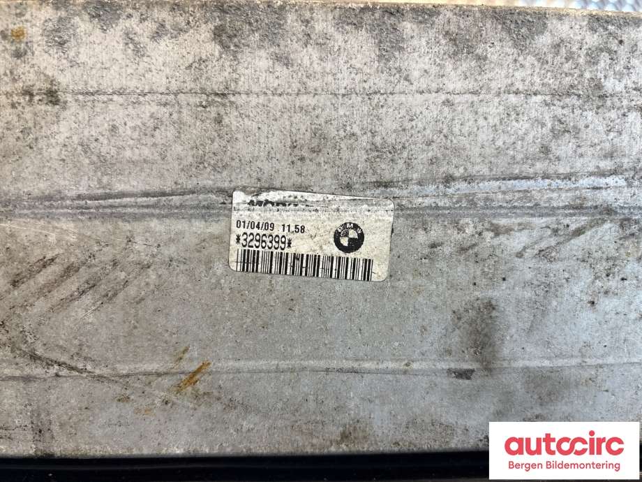 Intercooler til BMW 3-Serie 2005-2011 (E90/E91/E92/E93) (E90/E91/E92/E93) (BMW|17 51 2 162 455|)