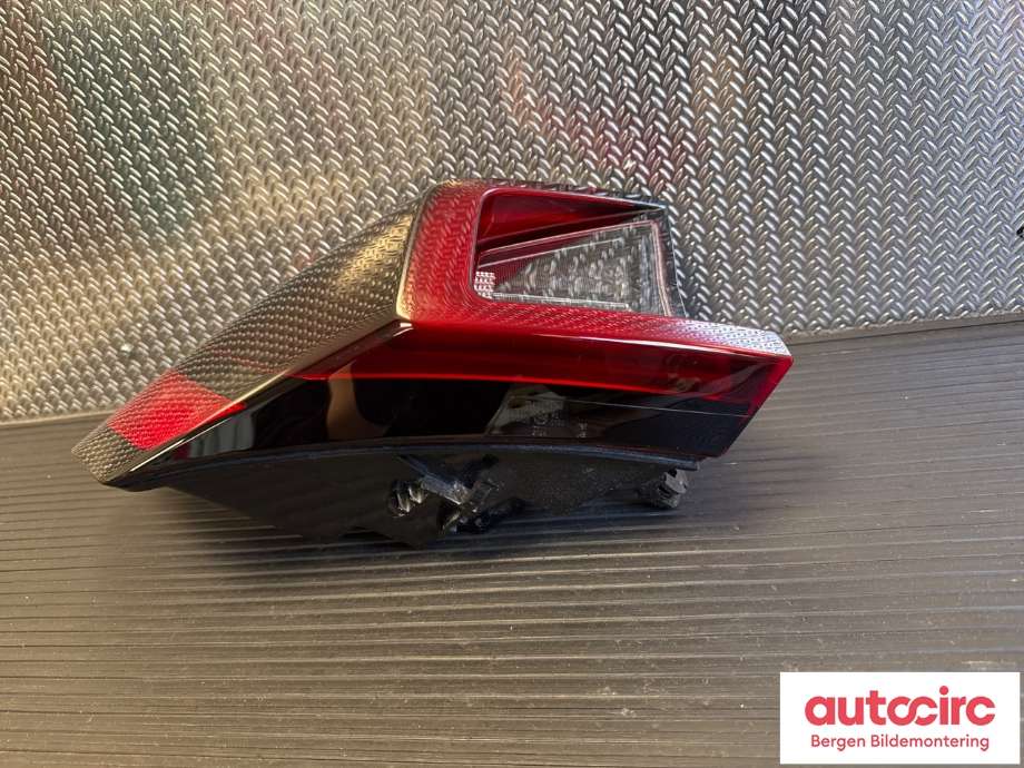 Baklykt venstre til BMW iX 2021-->> (I20) (I20) (BMW|63 21 9 465 351|)
