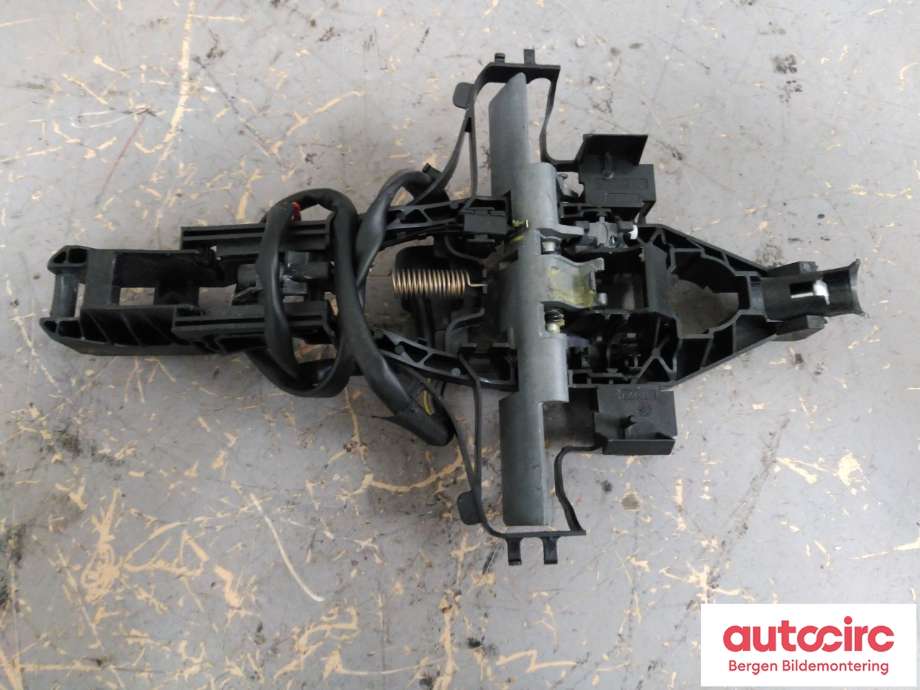 Dørhåndtak utv høyre bak til Volvo XC60 2014-2017 (Type I, Fase 2)  (VOLVO|30784205|)