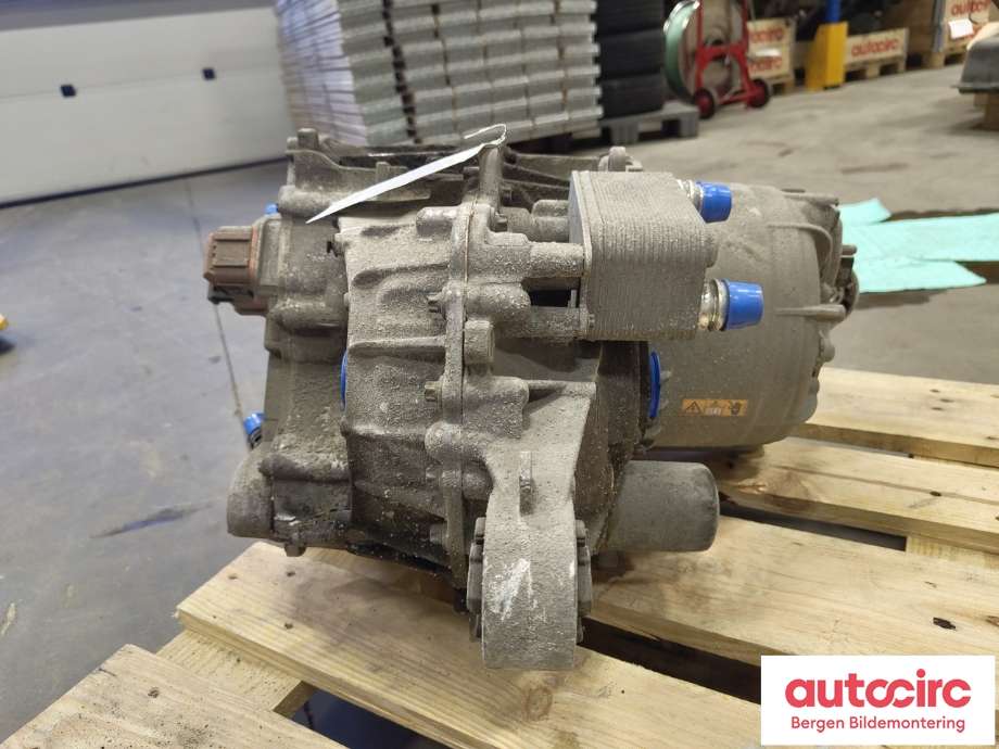 Motor elbil bak til Tesla Model 3 2018-2023 (Fase 1)  (TESLA|1120990-00-G|)