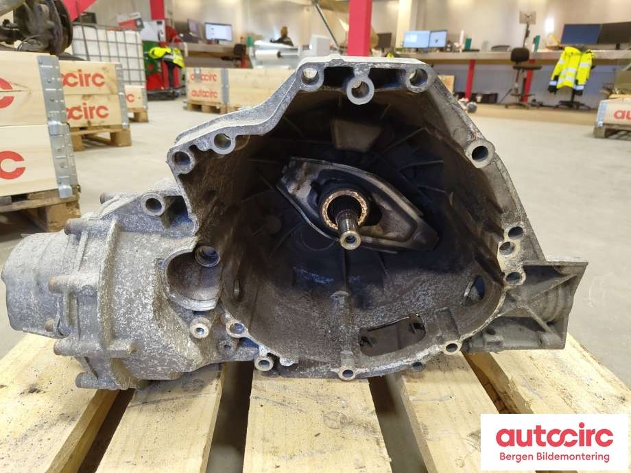 Girkasse manuell 6-trinn til Audi Q5 2008-2012 (Type I, Fase 1)  (AUDI|0B2 300 028|)