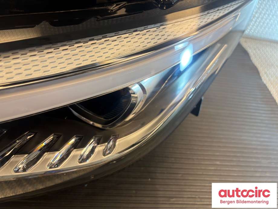 Frontlykt venstre halogen til MG ZS EV 2022-->> (Type I, Fase 2) (MG||11275385)